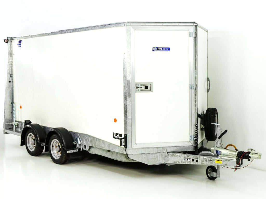 Ifor Williams Kofferanhänger BV 126G