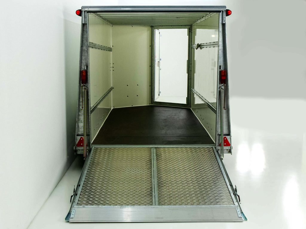 Ifor Williams Kofferanhänger BV 126G