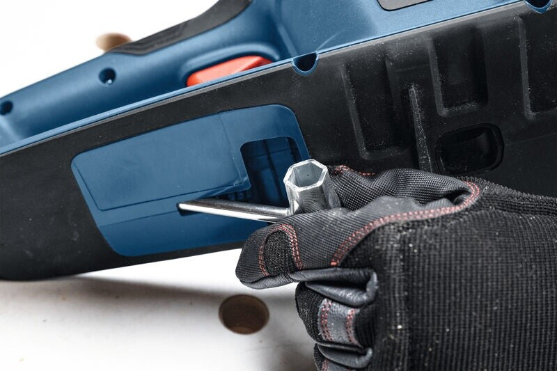 Bosch GKE 18V-40 Akku-Kettensäge