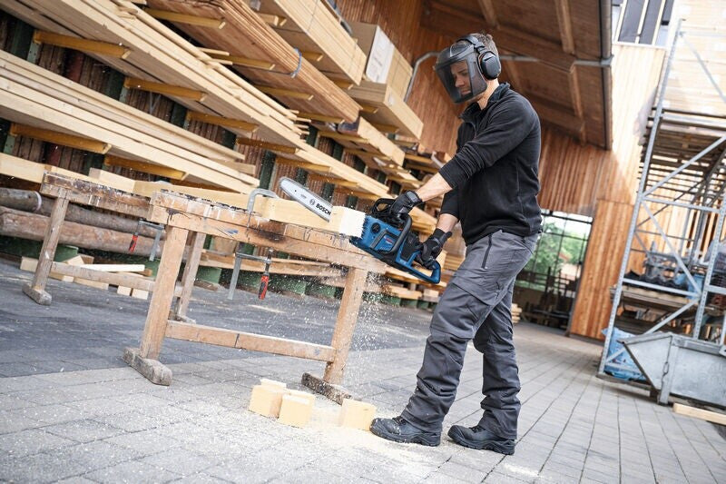Bosch GKE 18V-40 Akku-Kettensäge