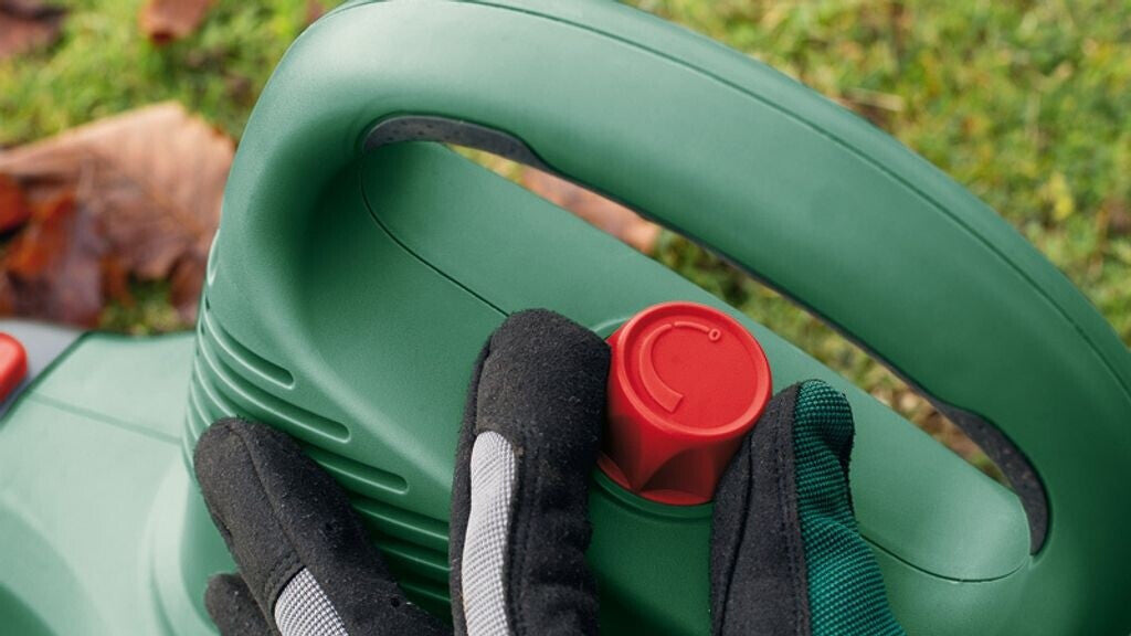 Bosch Universal GardenTidy 3000