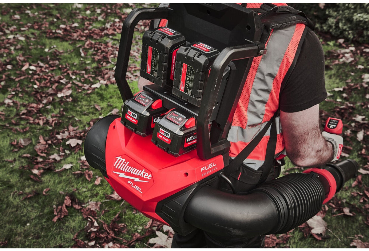 Milwaukee Akku-Rucksackgebläse M18F2BPB-124 (4933499231)