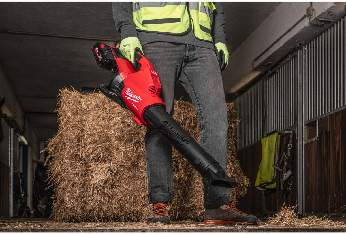Milwaukee M18 F2BL-802 Set